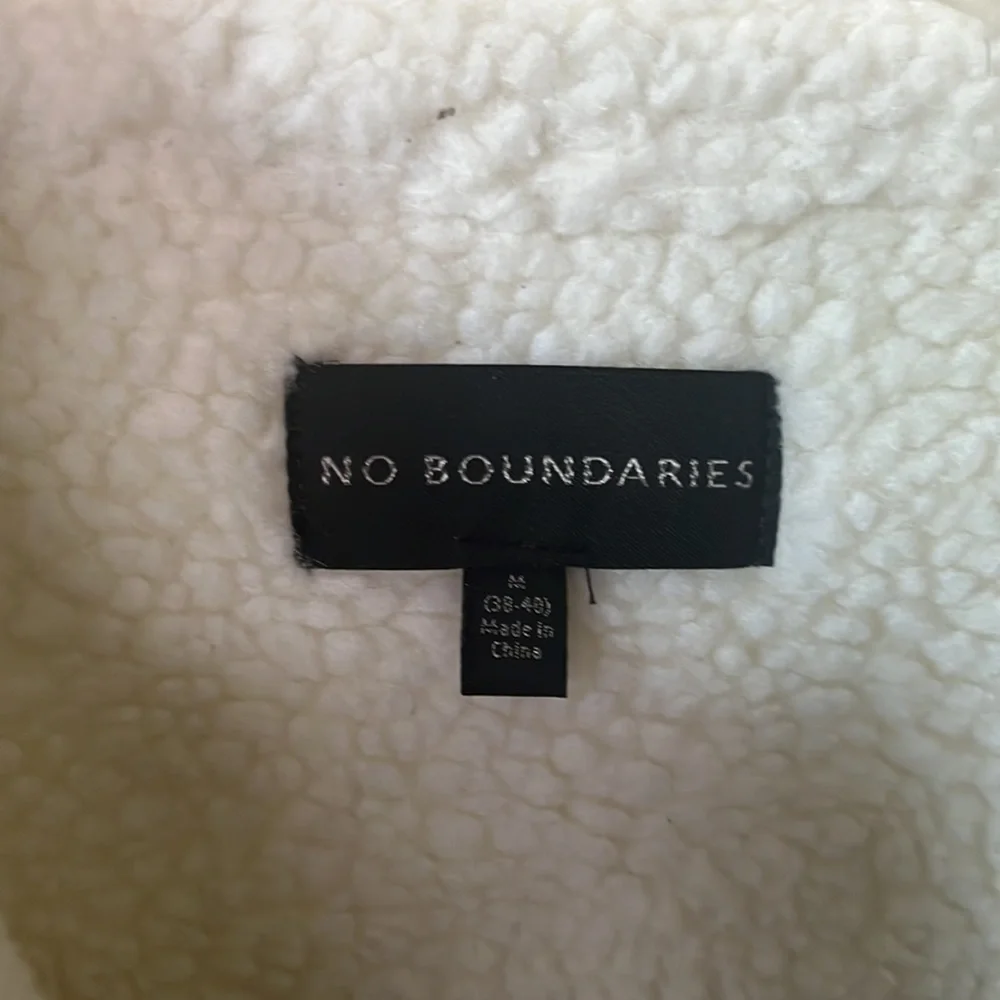 No Boundaries - Picture 2 of 3